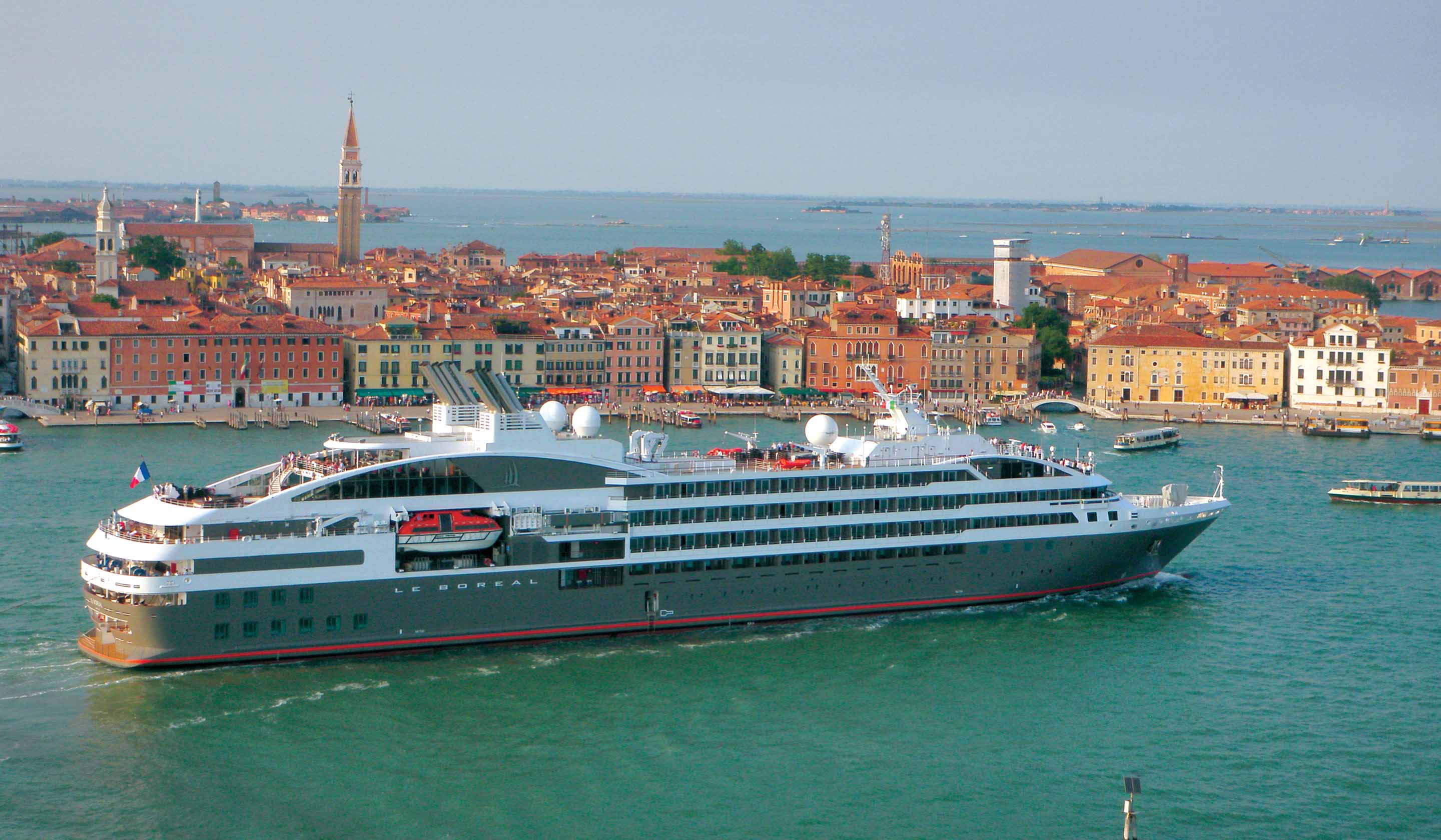 Cruise Fleet Tauck Cruising Ships