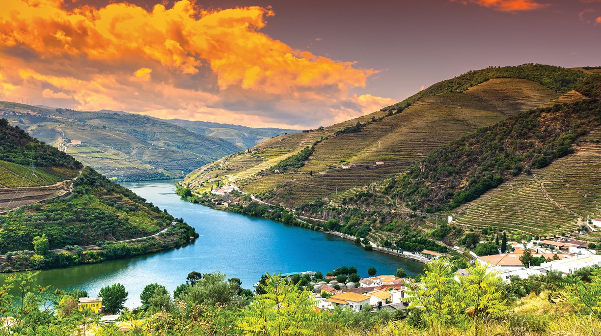 Spain & Portugal Vacation Package & Cruise Tauck